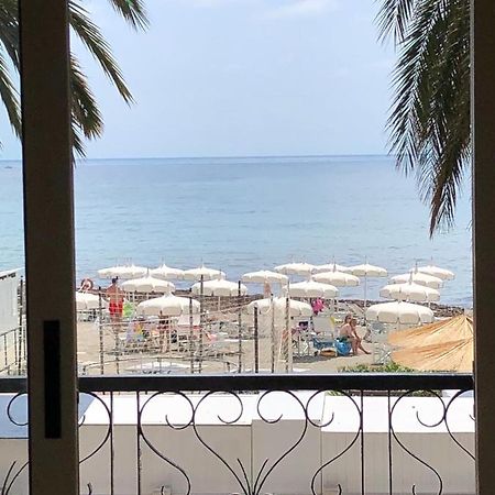 Hotel Solemare Albenga Esterno foto