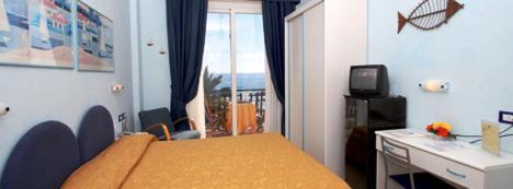 Hotel Solemare Albenga Esterno foto