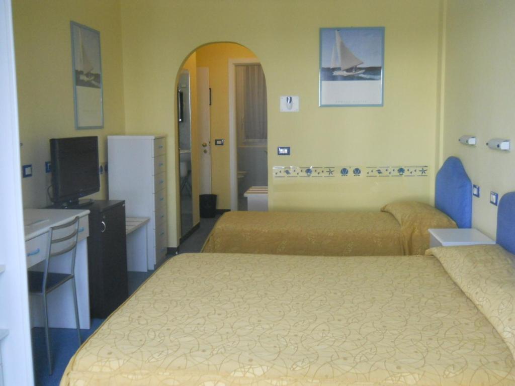 Hotel Solemare Albenga Esterno foto