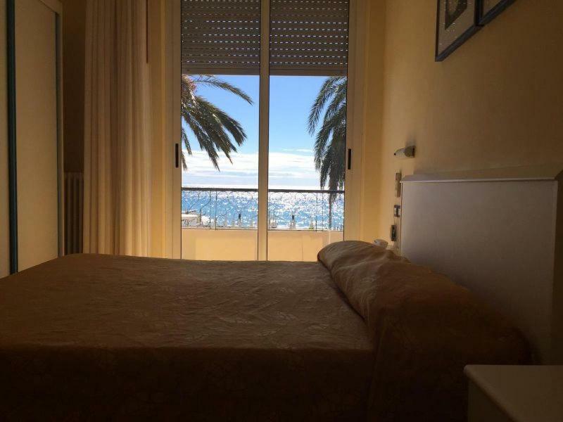 Hotel Solemare Albenga Esterno foto